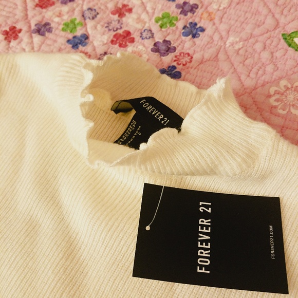 White Ribbed Shirt - Picture 2 of 2